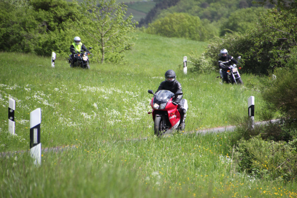 Motorrijbewijspoint Veendam motor rijopleidingen